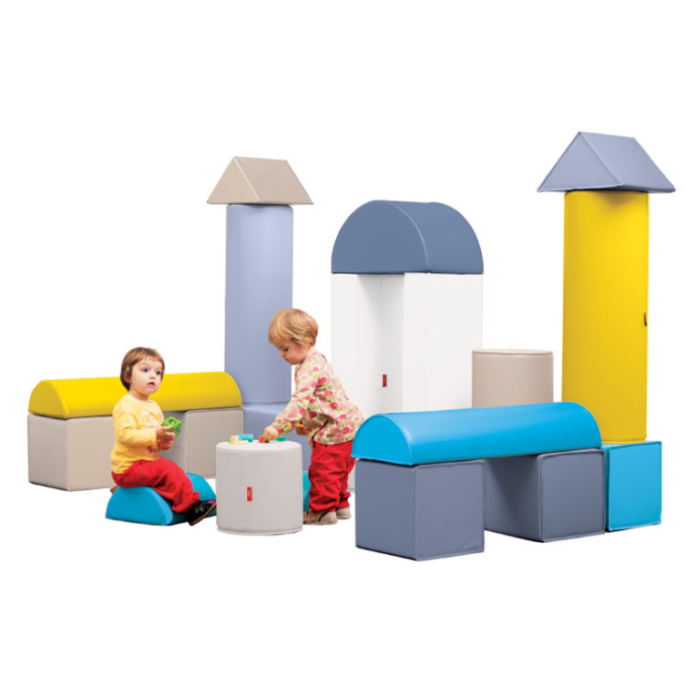 Soft figure set CASTLE