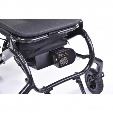 Ultra-light, electric folding wheelchair Q50 R CARBON