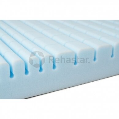 Medical anti-bedsore mattress made of cut foam, density 35 kg / m3