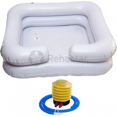 Inflatable hair washing tub with pump